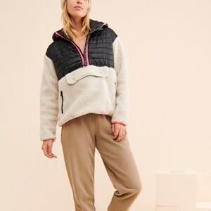 4si3nna Bowie Fleece Jacket cream/black/hot pink trim Size 2X